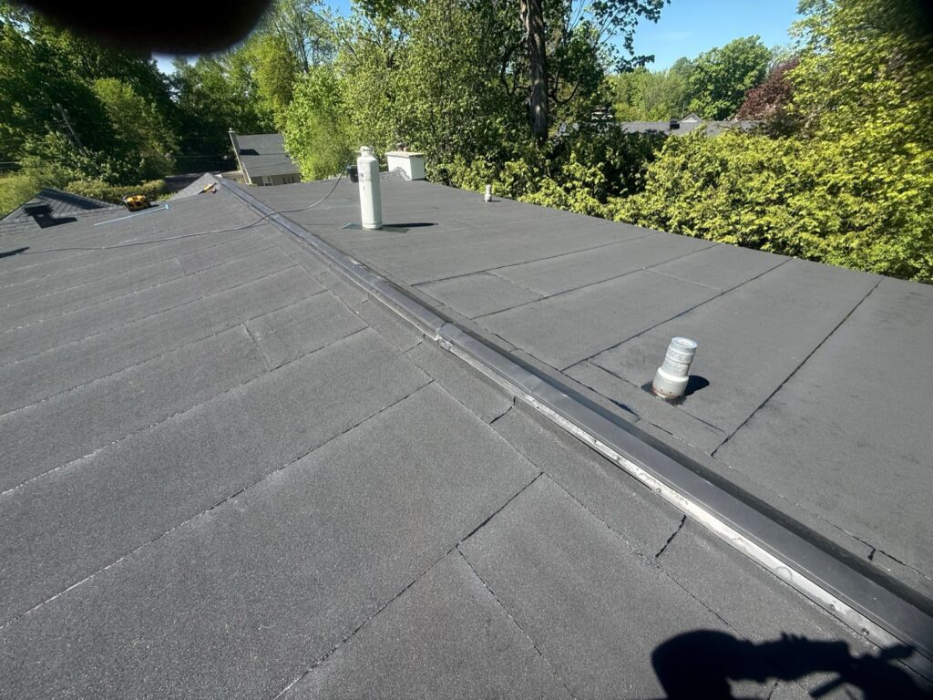 Flat roof replacement in Rockcliffe Park